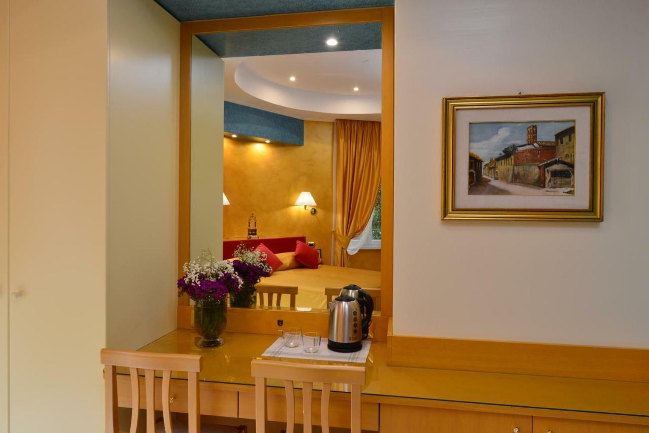 Fabio Dei Velapazza Guesthouse Rome Exterior photo